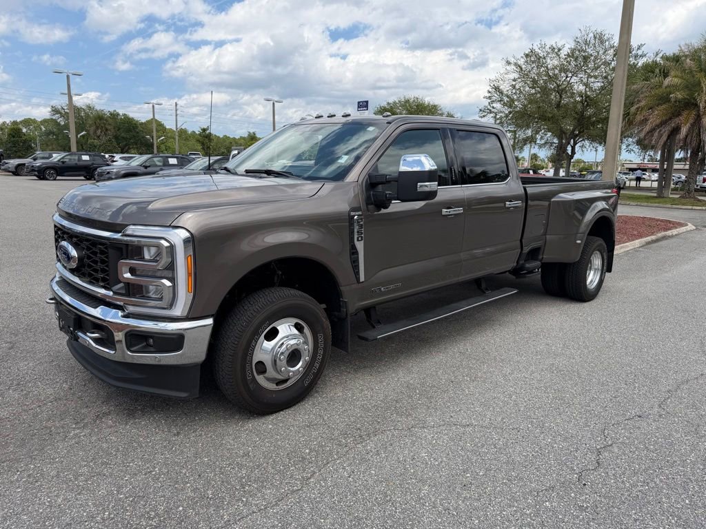 Used 2023 Ford F350 King Ranch w/ Chrome Package AWD/4WD image 11