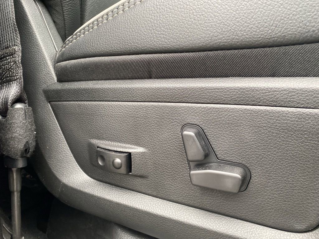 New 2026 RAM 2500 Laramie w/ Sport Appearance Package image 11