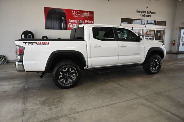 Used 2023 Toyota Tacoma TRD Off-Road AWD/4WD image 5