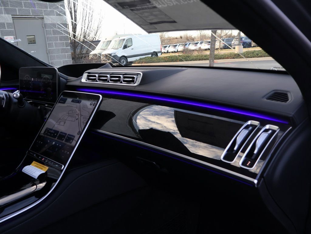 New 2026 Mercedes-Benz S 580 4MATIC Sedan image 11
