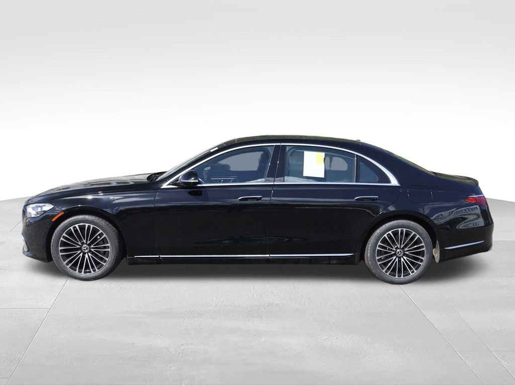 Used 2024 Mercedes-Benz S 580e 4MATIC Sedan image 9