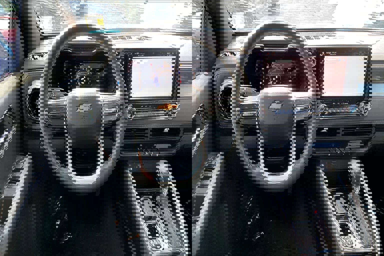 Used 2023 Chevrolet Colorado LT w/ LT Convenience Package image 6