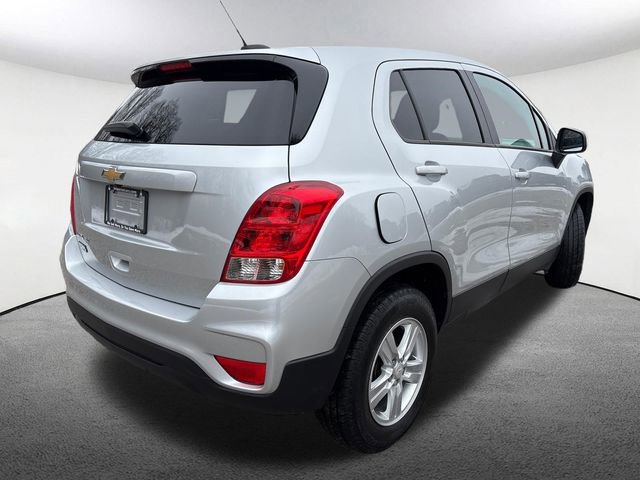 Used 2021 Chevrolet Trax LS w/ Tint and Cruise Package image 13