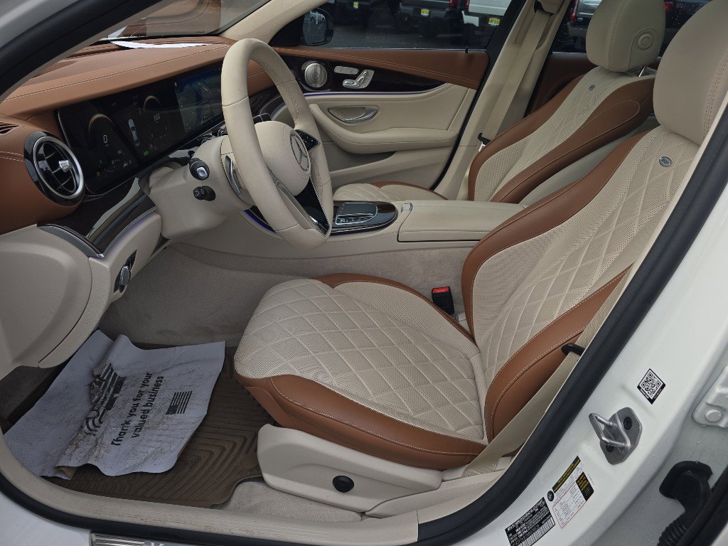 Used 2022 Mercedes-Benz E 450 4MATIC Sedan image 15