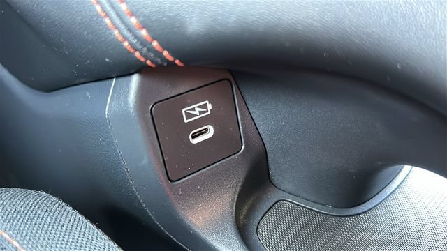 Used 2025 Honda HR-V Sport image 26