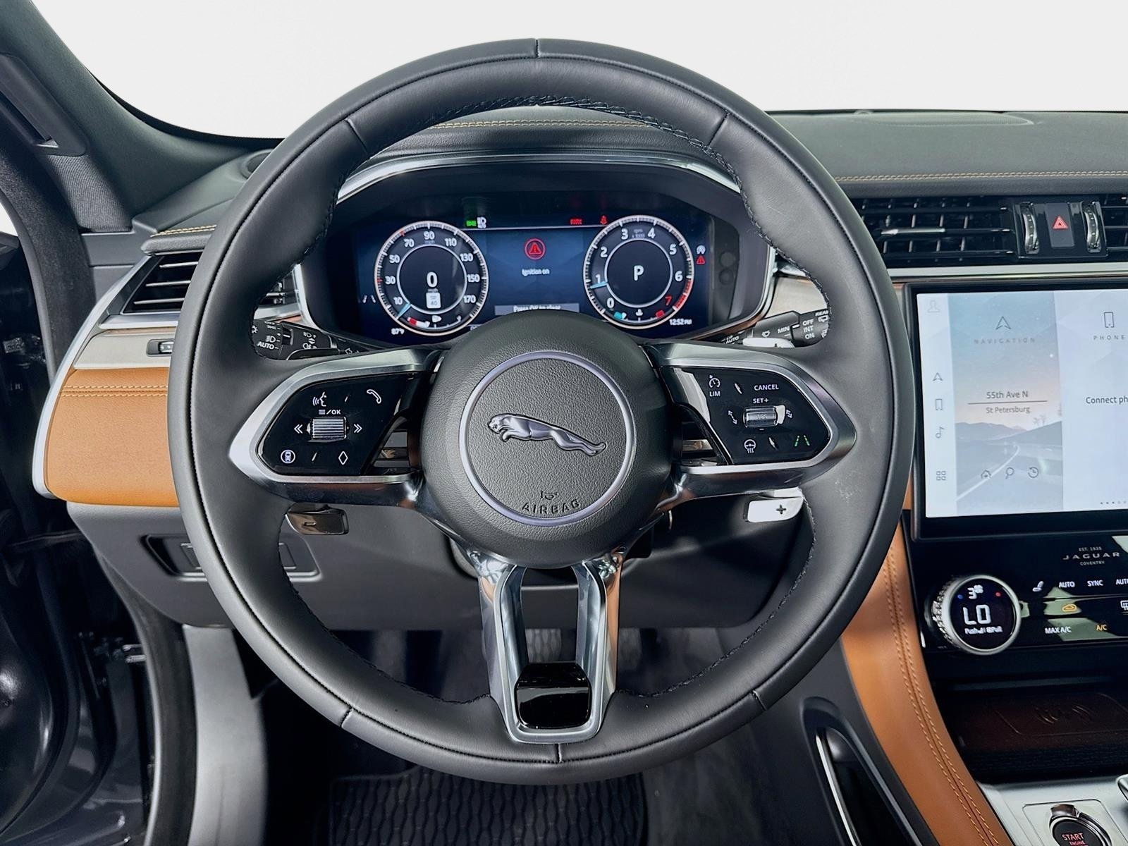 Used 2026 Jaguar F-PACE R-Dynamic S AWD/4WD image 12