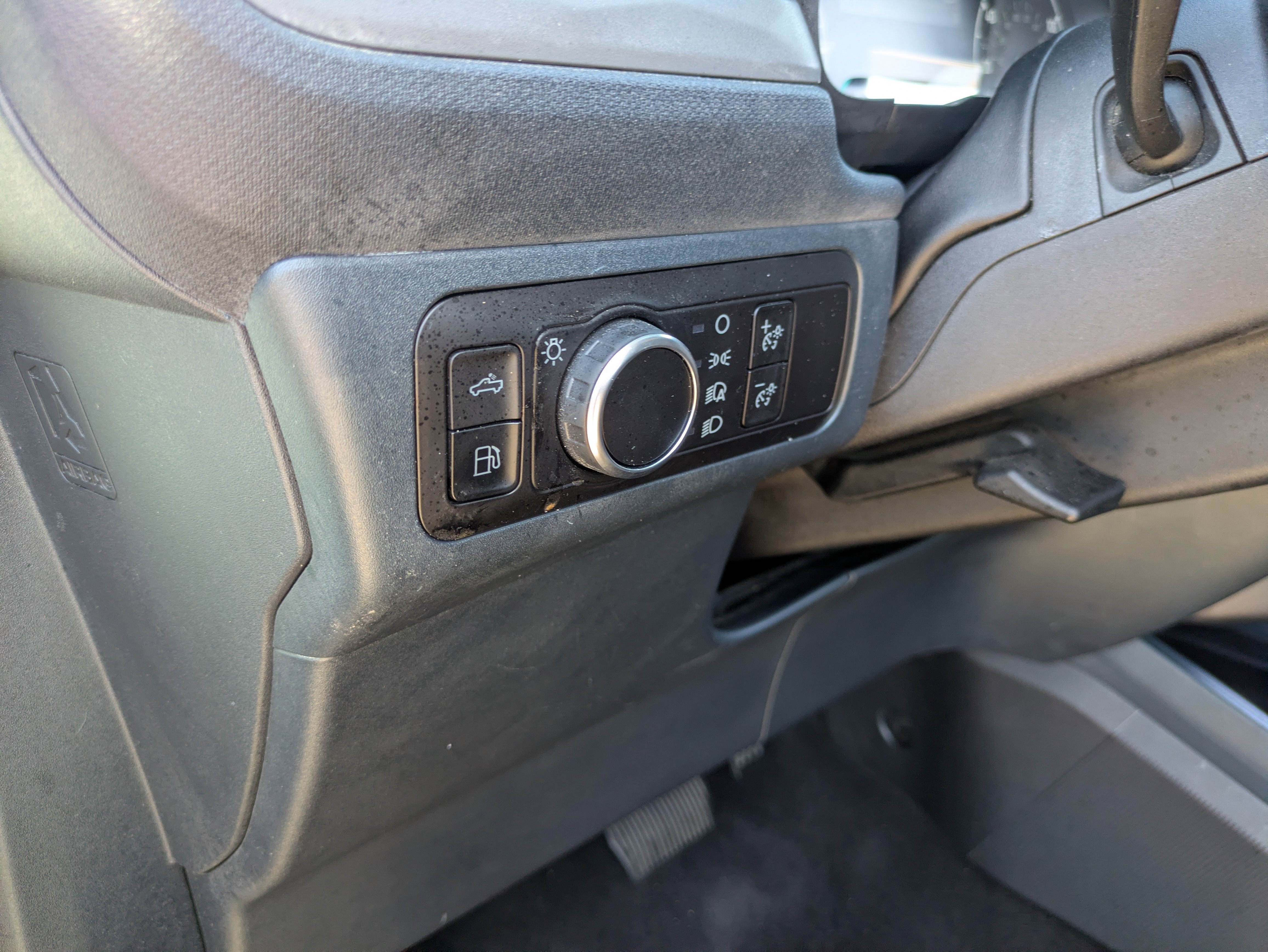 Used 2023 Ford Maverick XL image 18