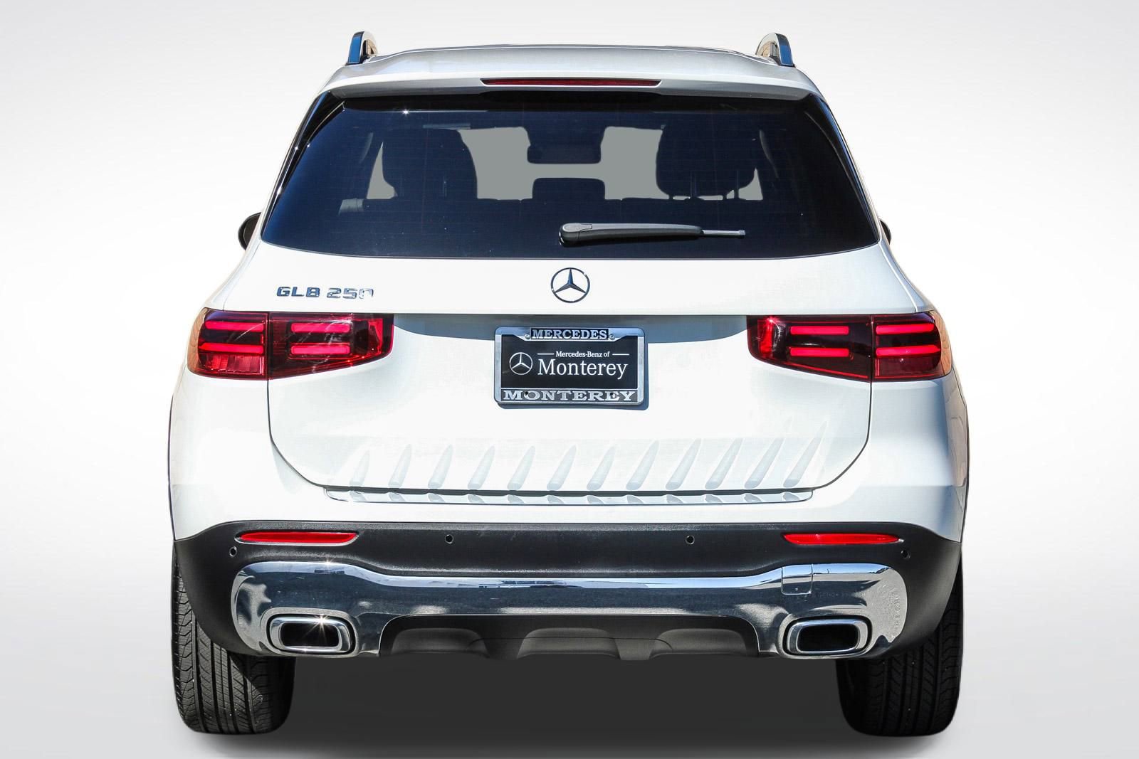 Certified 2025 Mercedes-Benz GLB 250 image 8