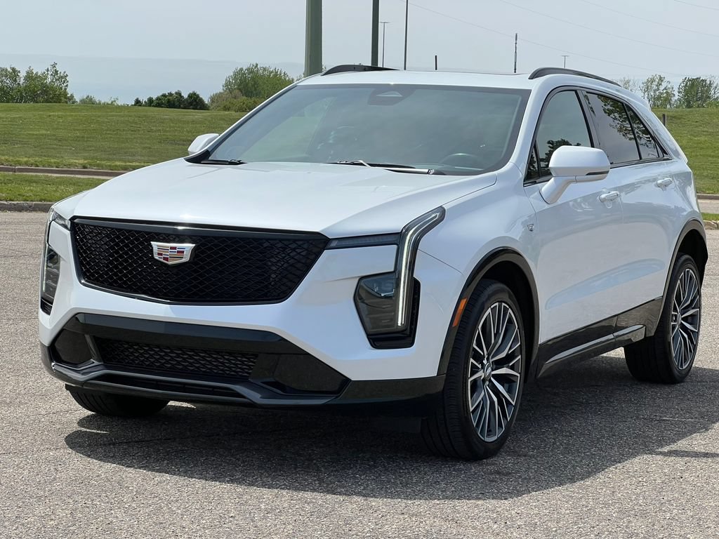 Certified 2024 Cadillac XT4 Sport AWD/4WD image 44