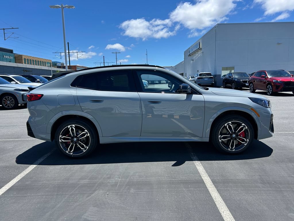 New 2026 BMW X2 xDrive28i w/ Technology Package AWD/4WD image 6