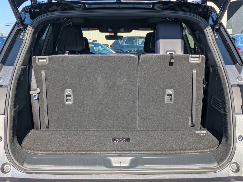 New 2026 INFINITI QX60 Sport w/ Dark Cargo Package image 13