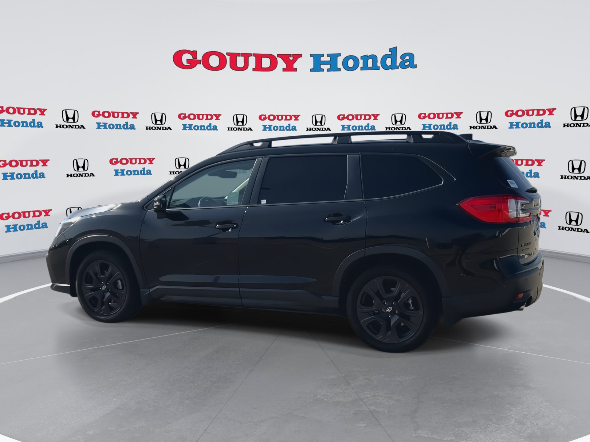 Used 2023 Subaru Ascent Onyx Edition Limited AWD/4WD image 6