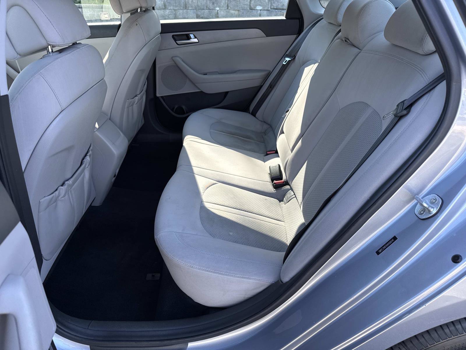 Used 2017 Hyundai Sonata SE FWD image 26