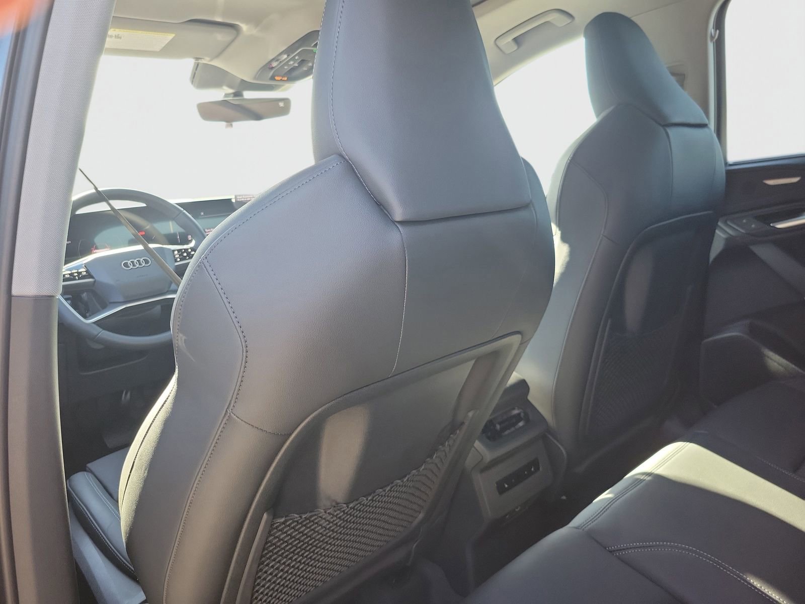 New 2025 Audi Q6 e-tron Premium Plus image 14