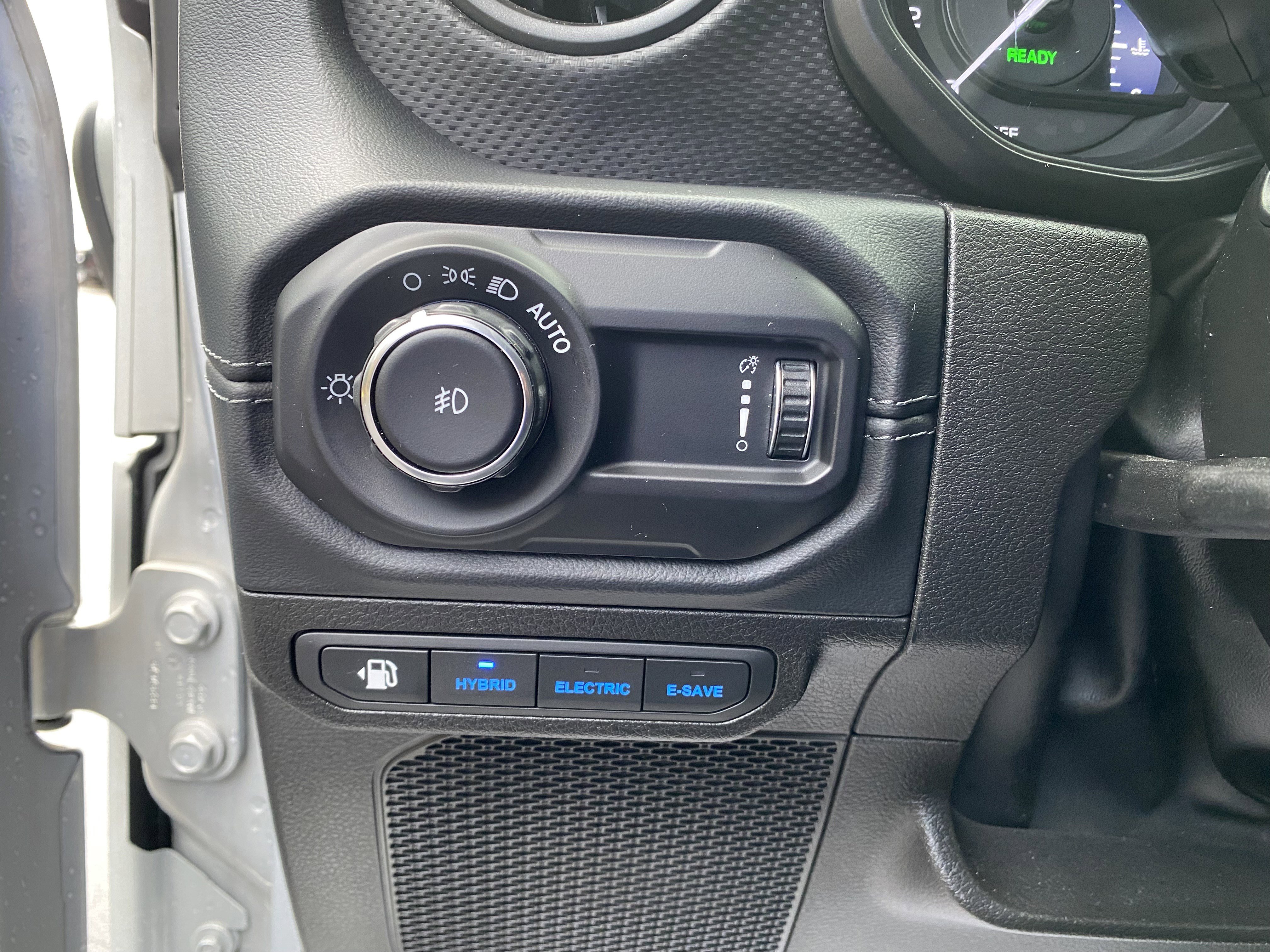 Used 2024 Jeep Wrangler Unlimited Rubicon 4xe image 18