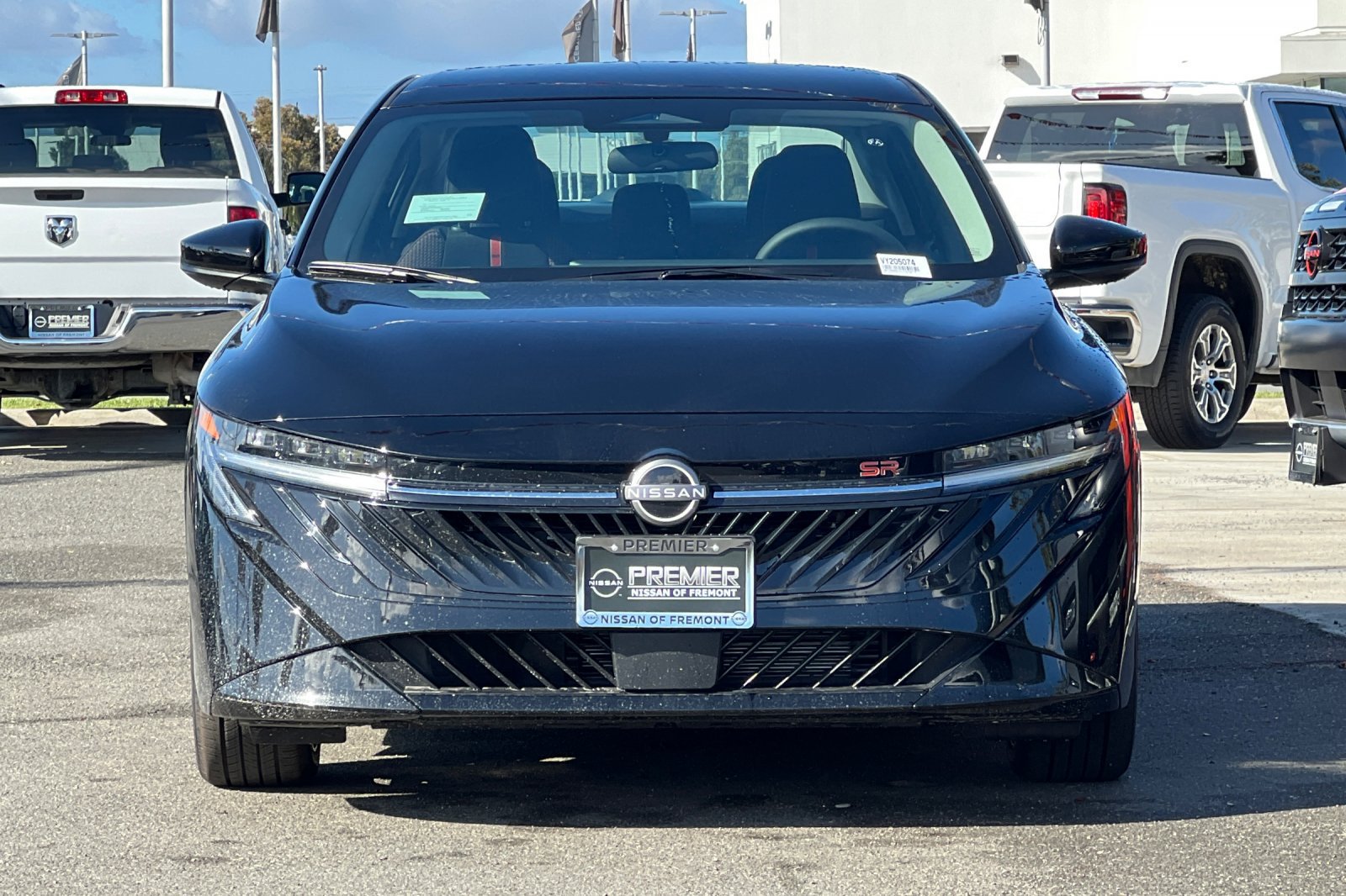 New 2027 Nissan Sentra SR w/ Floor Mat Package FWD image 6