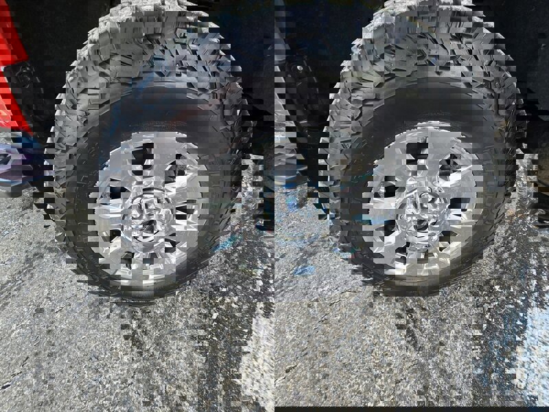 Used 2020 Ford F350 XLT w/ FX4 Off-Road Package image 30