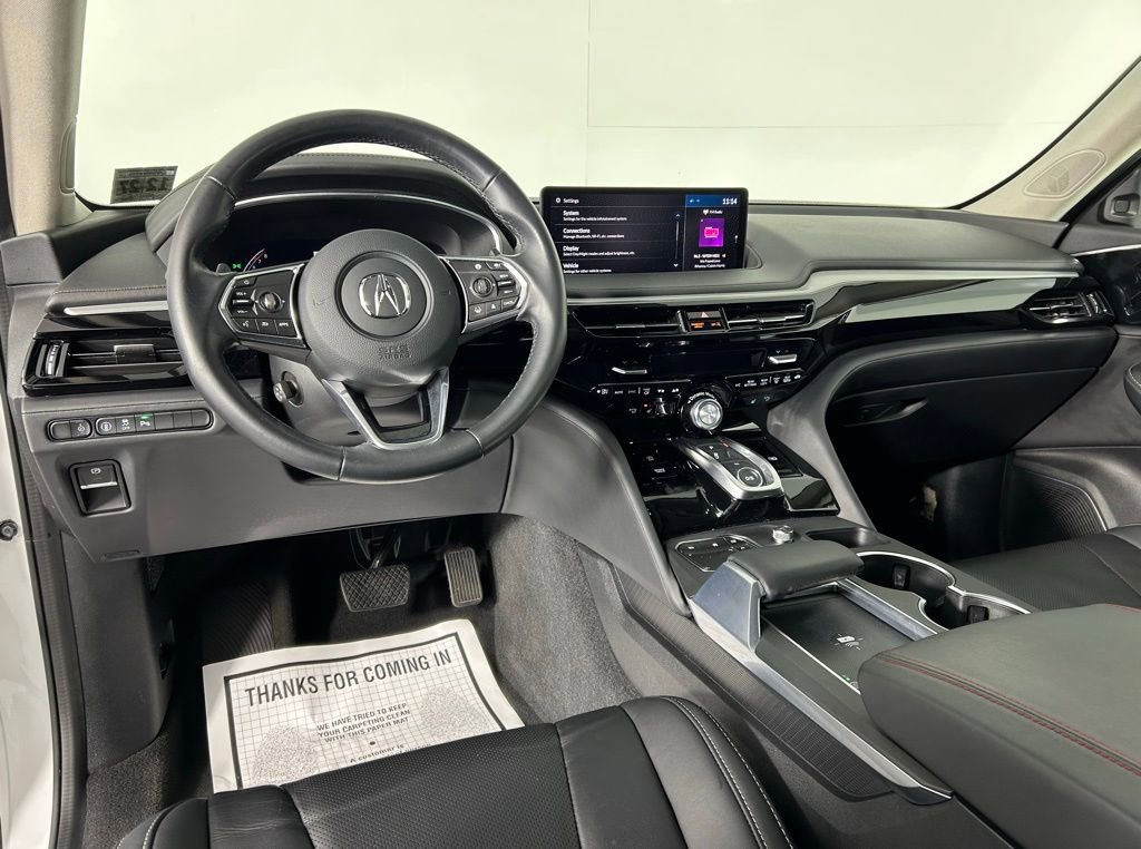 Used 2023 Acura MDX SH-AWD w/ Technology Package image 19