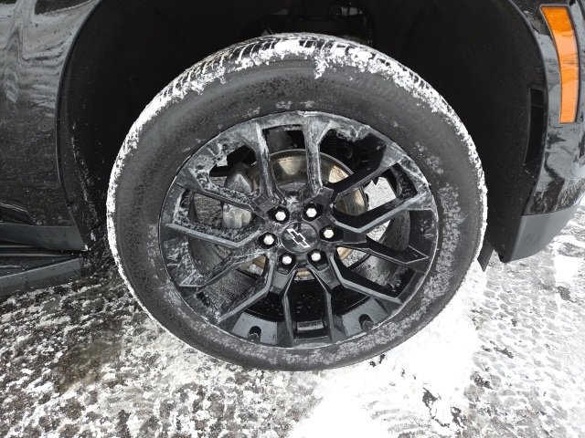 Used 2025 Chevrolet Suburban RST image 71