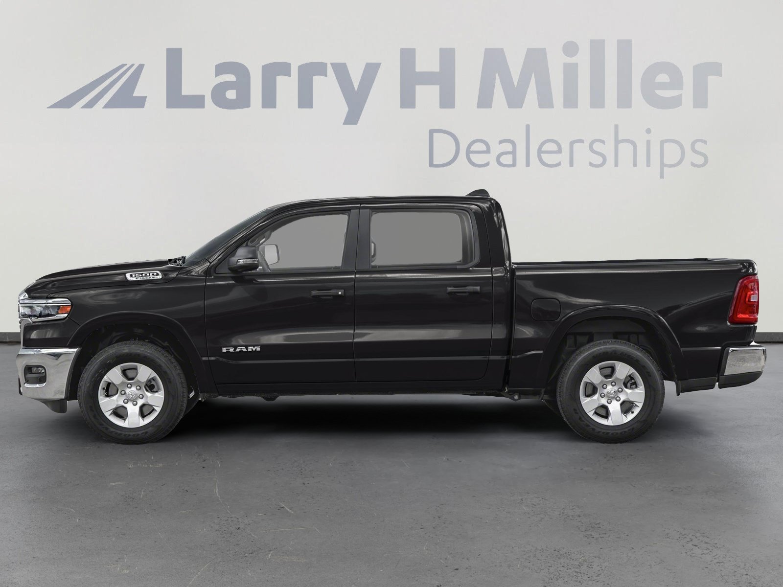 New 2026 RAM 1500 Lone Star AWD/4WD image 3