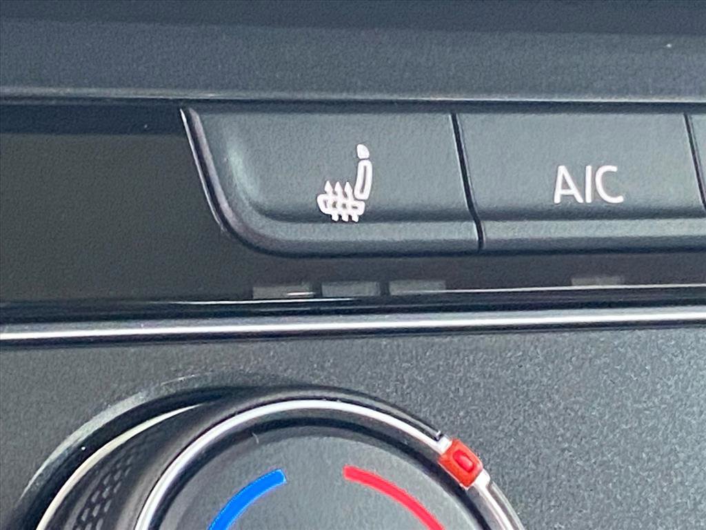 Certified 2024 Volkswagen Tiguan Wolfsburg Edition image 18