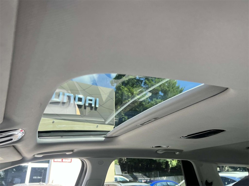 Used 2022 Hyundai Palisade SEL w/ Convenience Package image 19