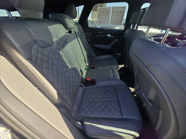 Used 2018 Audi SQ5 Premium Plus w/ S Sport Package image 14