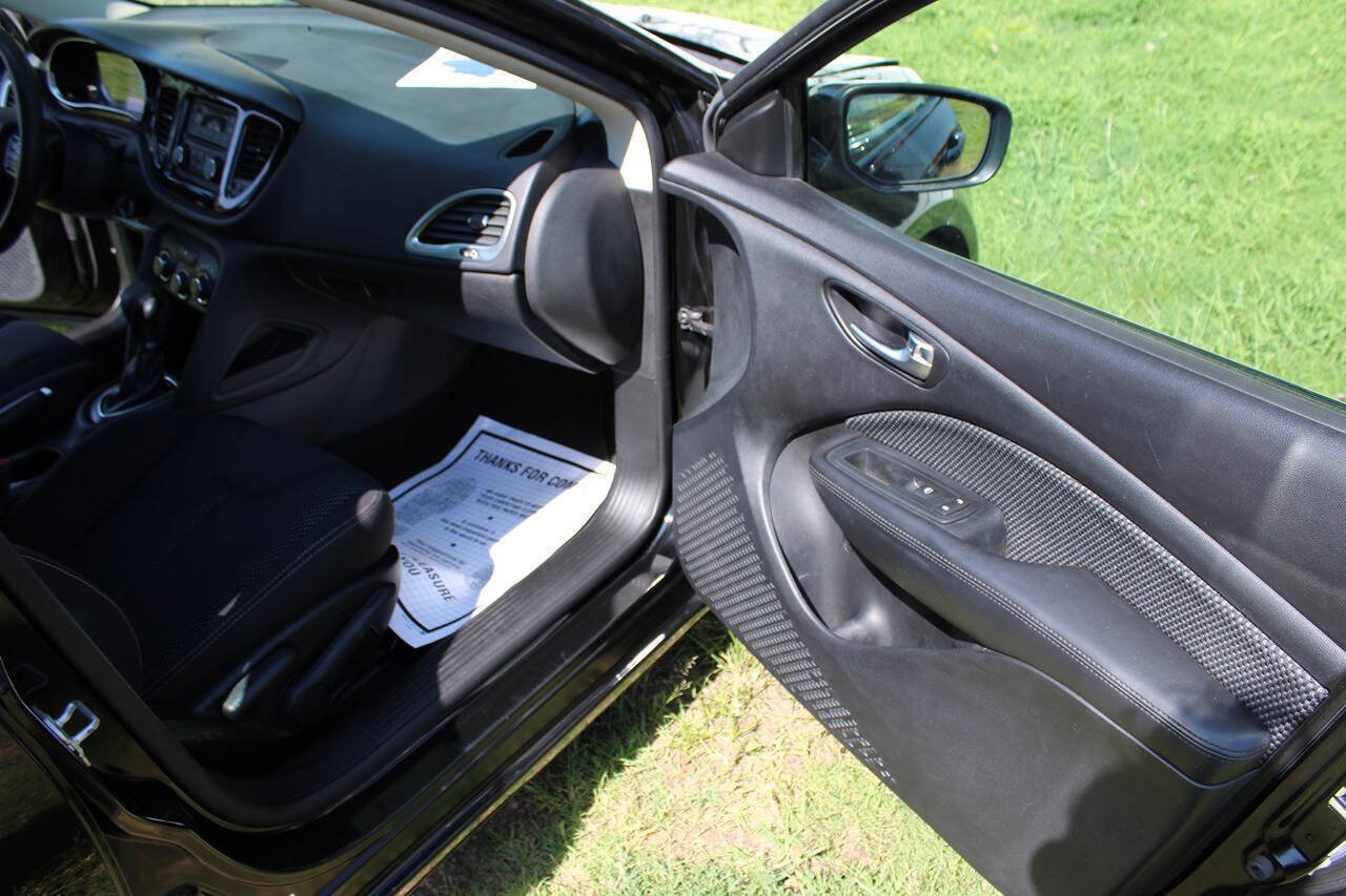 Used 2015 Dodge Dart SXT FWD image 38
