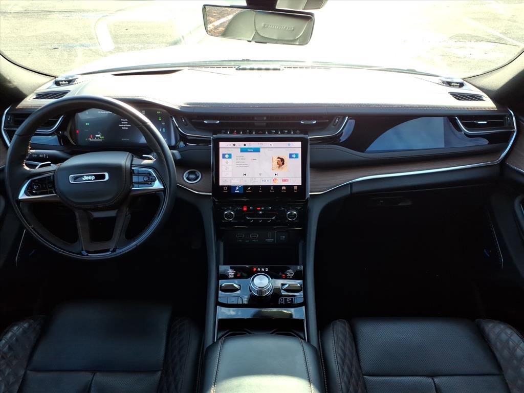 Used 2022 Jeep Grand Cherokee Summit w/ Advanced Protech Group IV image 15
