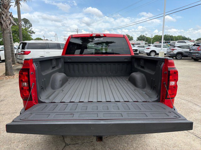 Used 2018 Chevrolet Silverado 1500 LT w/ Texas Edition RWD image 7
