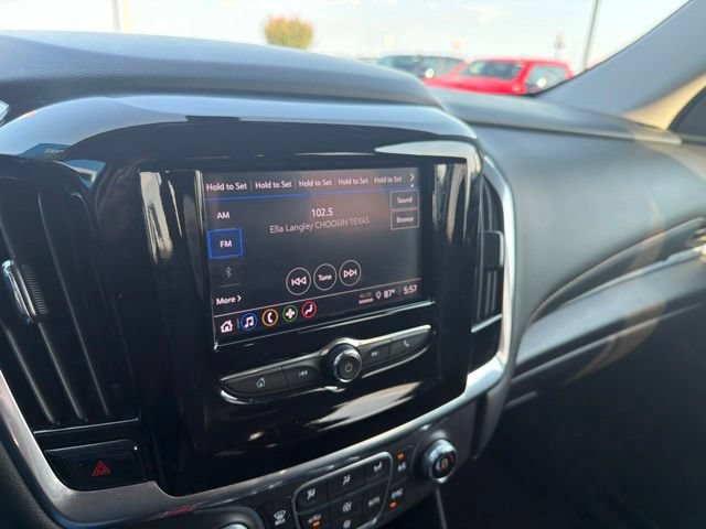 Used 2020 Chevrolet Traverse LS FWD image 13