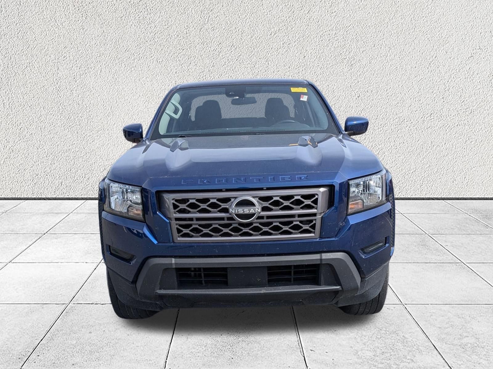 Used 2022 Nissan Frontier SV w/ Technology Package RWD image 8