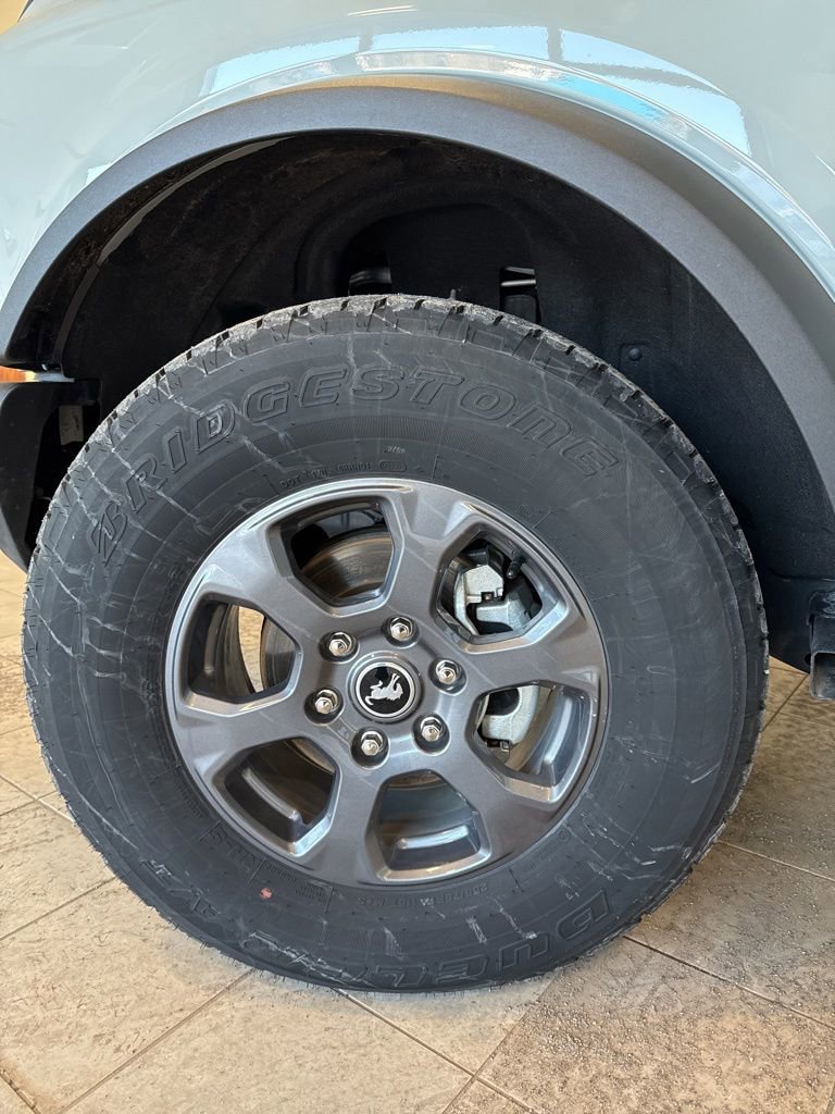 Used 2024 Ford Bronco Big Bend image 25