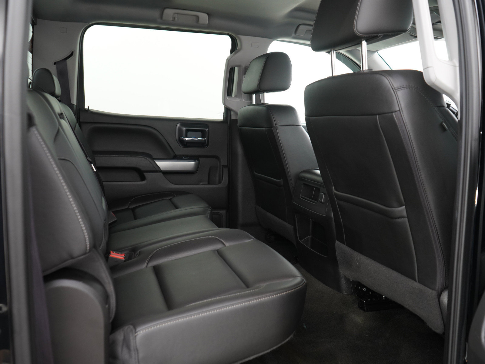 Used 2016 Chevrolet Silverado 1500 LTZ Z71 w/ LTZ Plus Package AWD/4WD image 14
