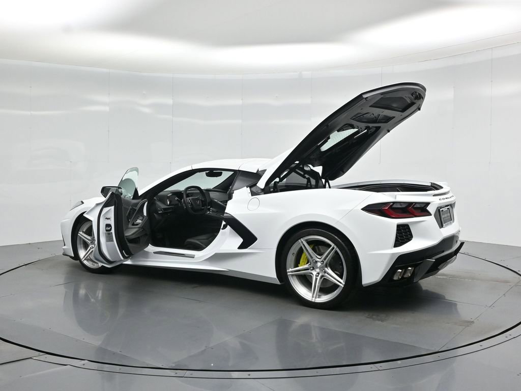 Used 2023 Chevrolet Corvette Stingray Preferred Cpe w/ Z51 Performance Package RWD image 27