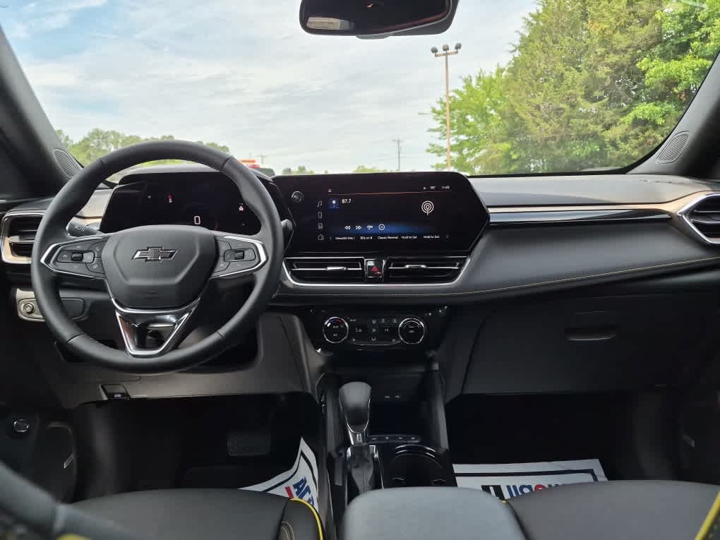 New 2026 Chevrolet TrailBlazer ACTIV w/ Convenience Package FWD image 39