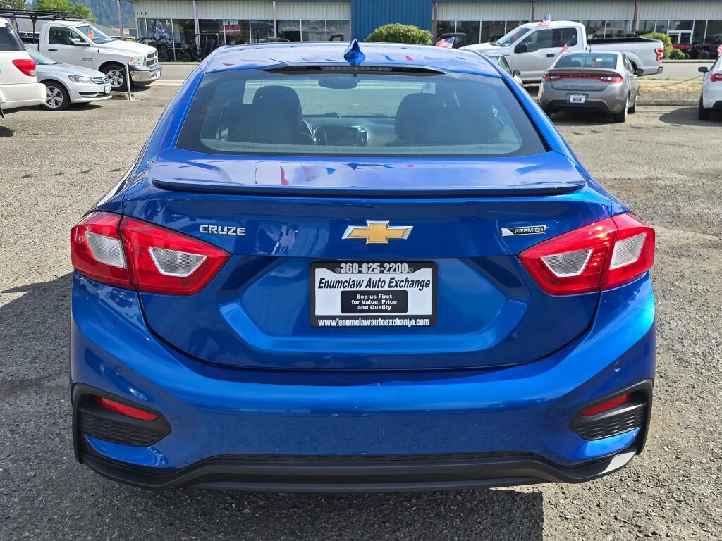 Used 2017 Chevrolet Cruze Premier FWD image 6