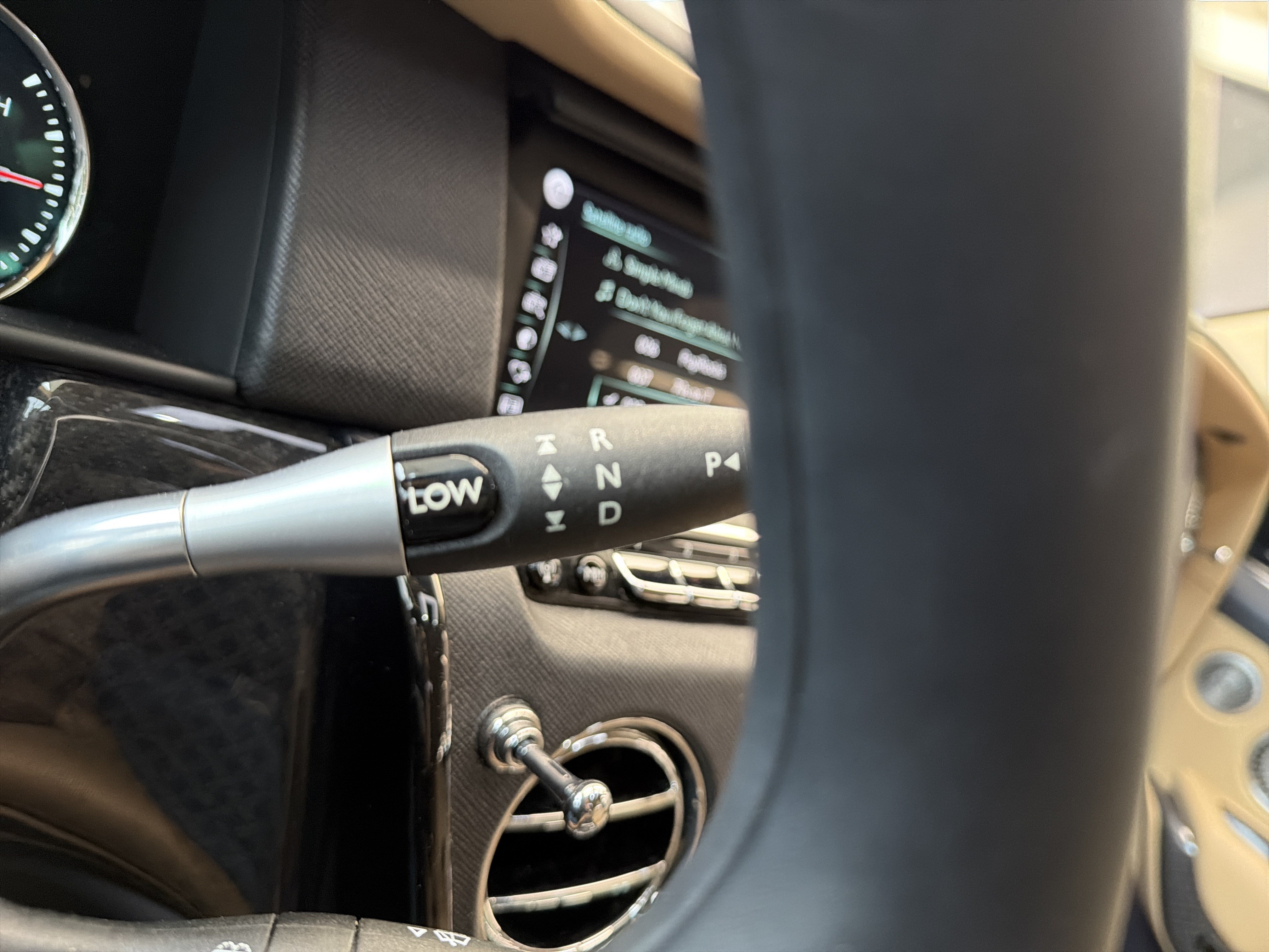 Certified 2024 Rolls-Royce Cullinan Black Badge AWD/4WD image 19