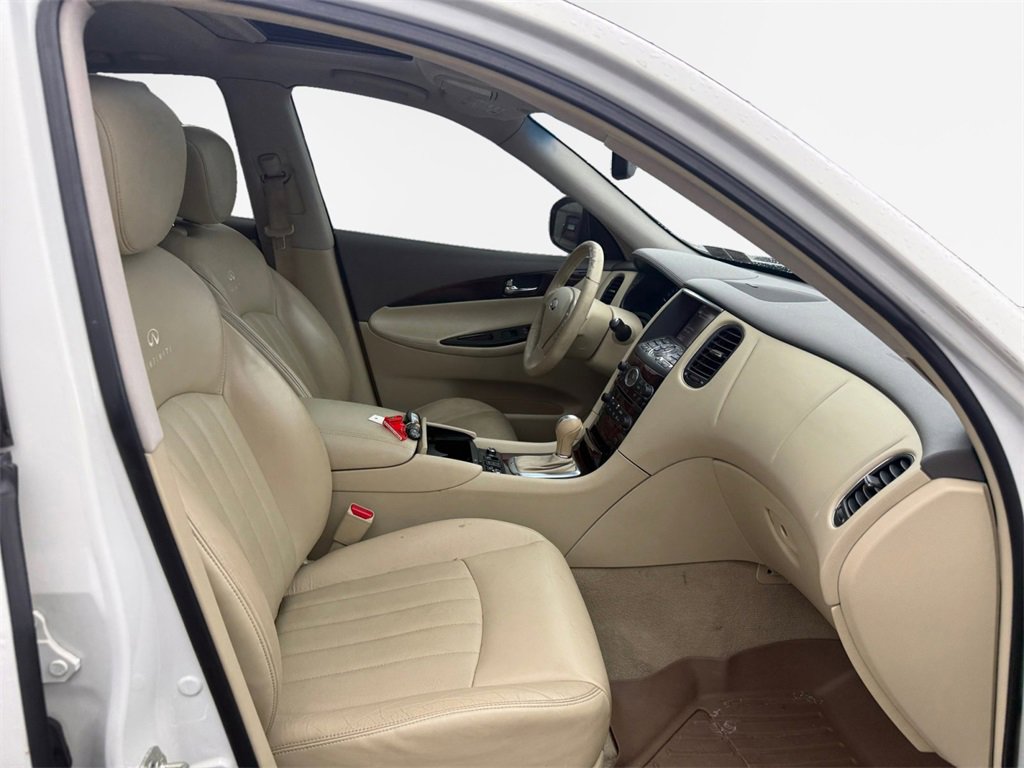 Used 2014 INFINITI QX50 Journey w/ Premium Package image 25