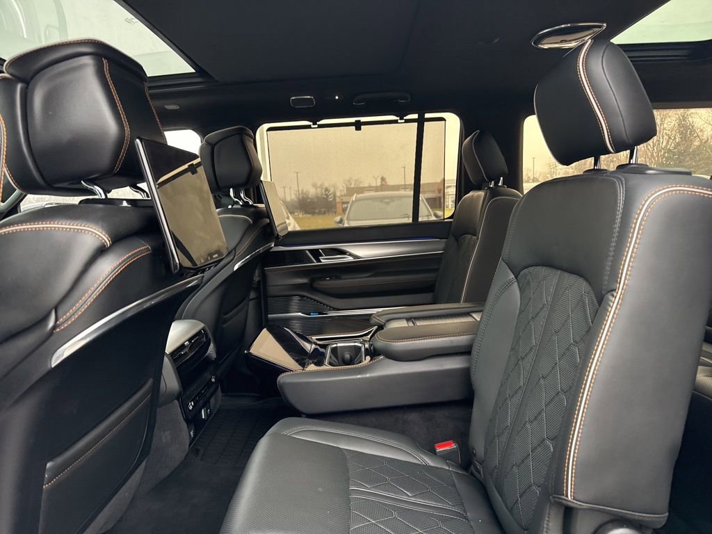 Used 2023 Jeep Grand Wagoneer L Series III w/ Rear Seat Video Group 1 image 20