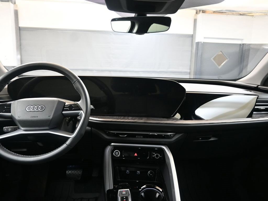 Used 2025 Audi Q5 2.0T Premium Plus w/ Premium Plus image 22