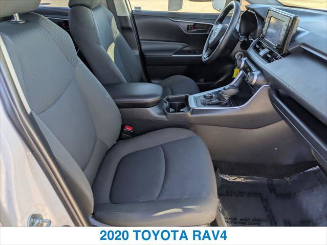 Used 2020 Toyota RAV4 LE image 25