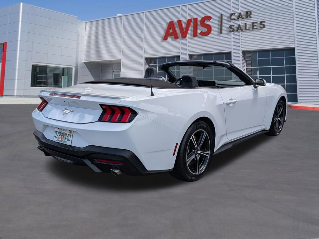Used 2025 Ford Mustang Premium image 6