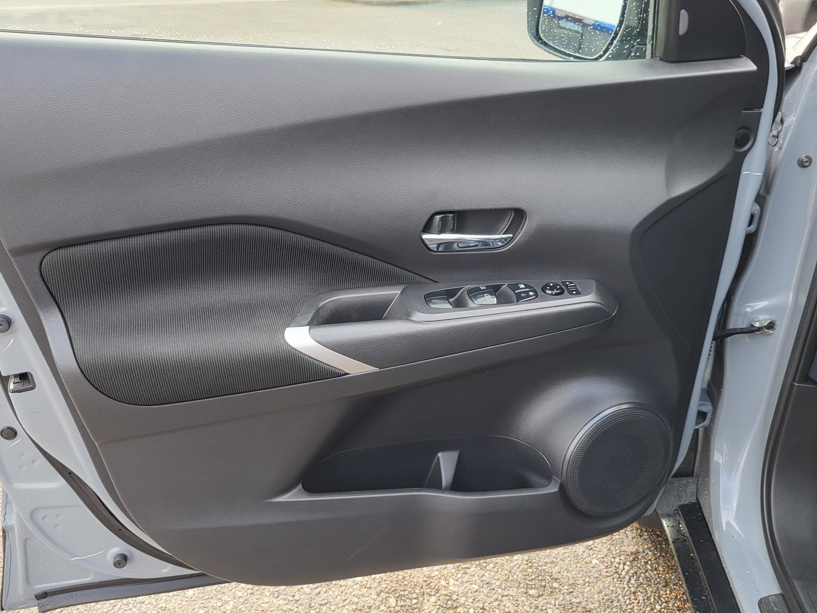 Used 2022 Nissan Kicks SV w/ Interior Electronics Package image 20