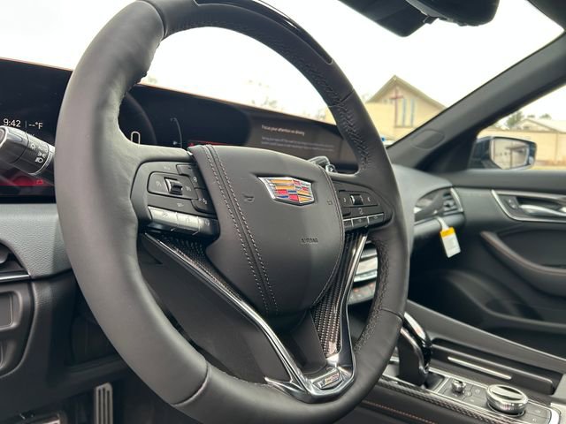 New 2026 Cadillac CT5 V w/ LPO, ONYX Package AWD/4WD image 29