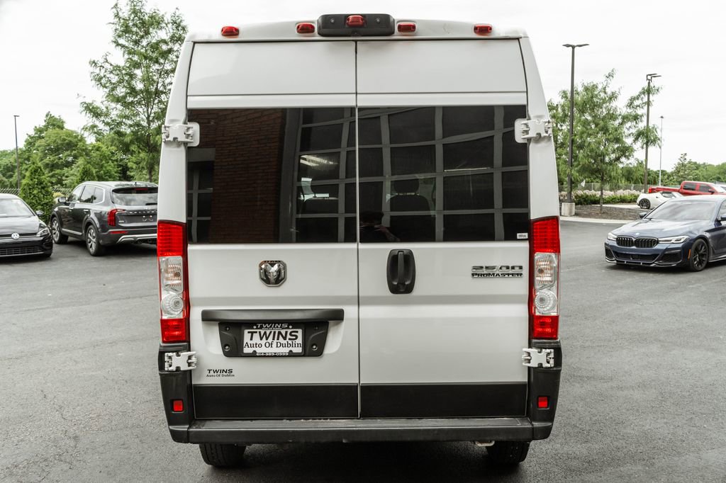 Used 2023 RAM ProMaster 2500 FWD image 31