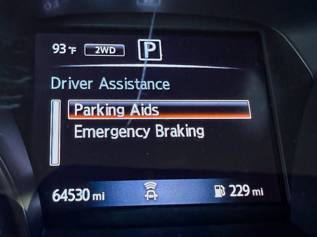 Used 2020 Nissan Pathfinder S AWD/4WD image 11