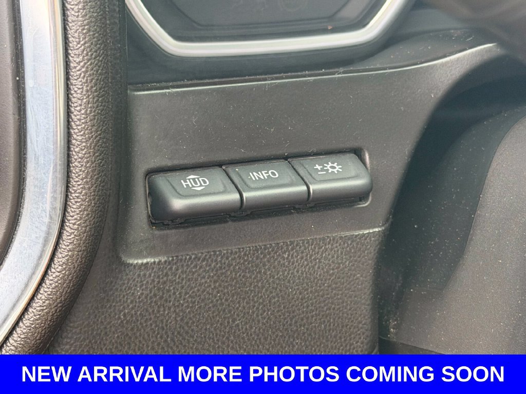 Used 2019 Chevrolet Silverado 1500 High Country w/ Technology Package AWD/4WD image 35