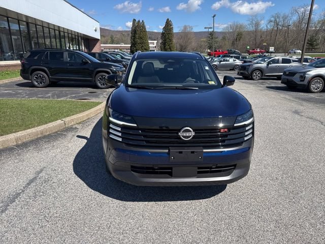 New 2026 Nissan Kicks SR w/ SR Premium Package AWD/4WD image 7