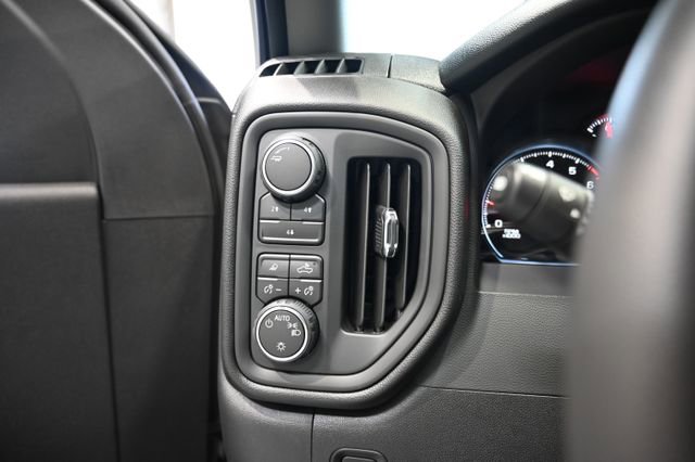 New 2026 Chevrolet Silverado 2500 Custom w/ Custom Value Package AWD/4WD image 24